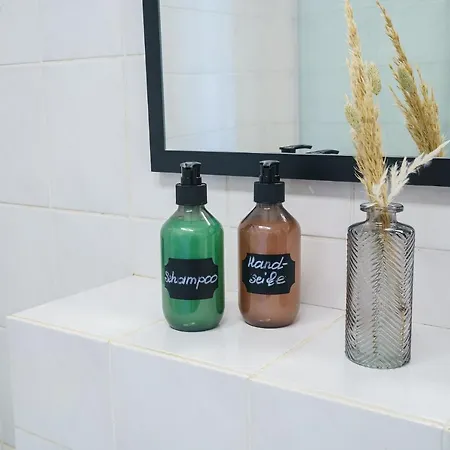 Immostay #2 -moderne Mit Zwei Balkonen, Wlan & Parkmoeglichkeit שטור