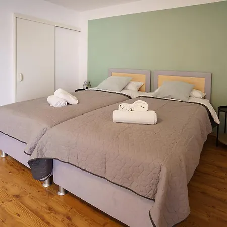 דירה Immostay #2 -moderne Mit Zwei Balkonen, Wlan & Parkmoeglichkeit