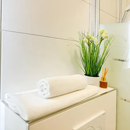 Immostay - 2 Mit Balkon, Wifi & Homeoffice *