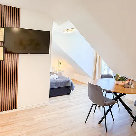 דירה Immostay - 2 Mit Balkon, Wifi & Homeoffice *