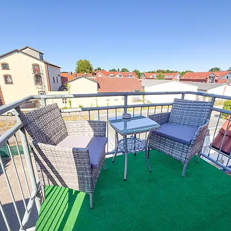 Immostay - 2 Mit Balkon, Wifi & Homeoffice דירה *