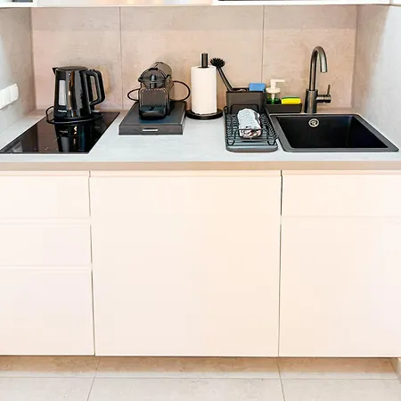 Immostay - 2 Mit Balkon, Wifi & Homeoffice דירה