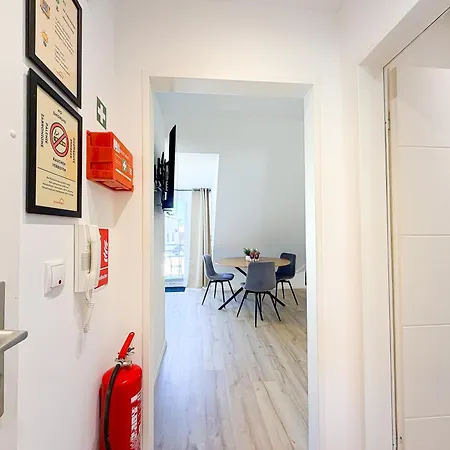 דירה Immostay - 2 Mit Balkon, Wifi & Homeoffice