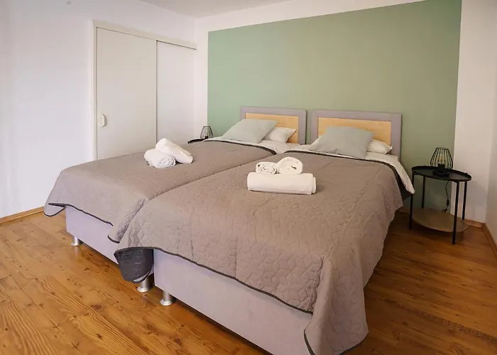 Appartement Immostay #2 -moderne Mit Zwei Balkonen, Wlan & Parkmoeglichkeit