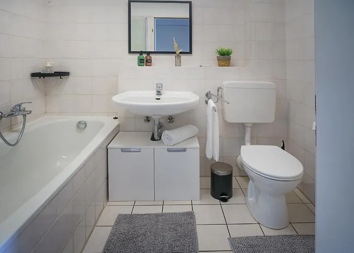 Immostay #2 -moderne Mit Zwei Balkonen, Wlan & Parkmoeglichkeit Appartement Stuhr