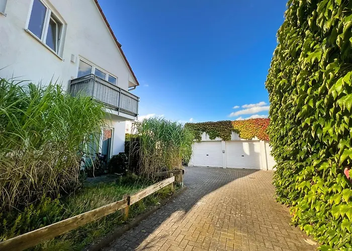 Διαμέρισμα Immostay #2 -moderne Mit Zwei Balkonen, Wlan & Parkmoeglichkeit *