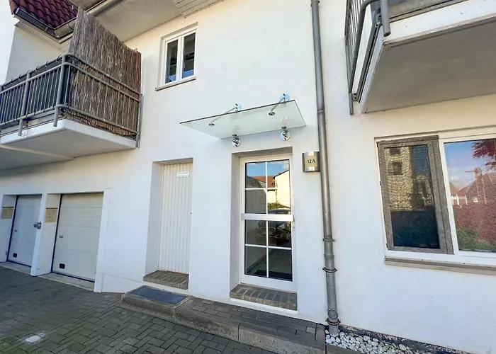 Immostay #2 -moderne Mit Zwei Balkonen, Wlan & Parkmoeglichkeit * Stuhr